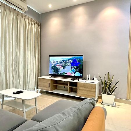 Ijm Condo With Pool #Yoyo Homestay SDK Exteriör bild