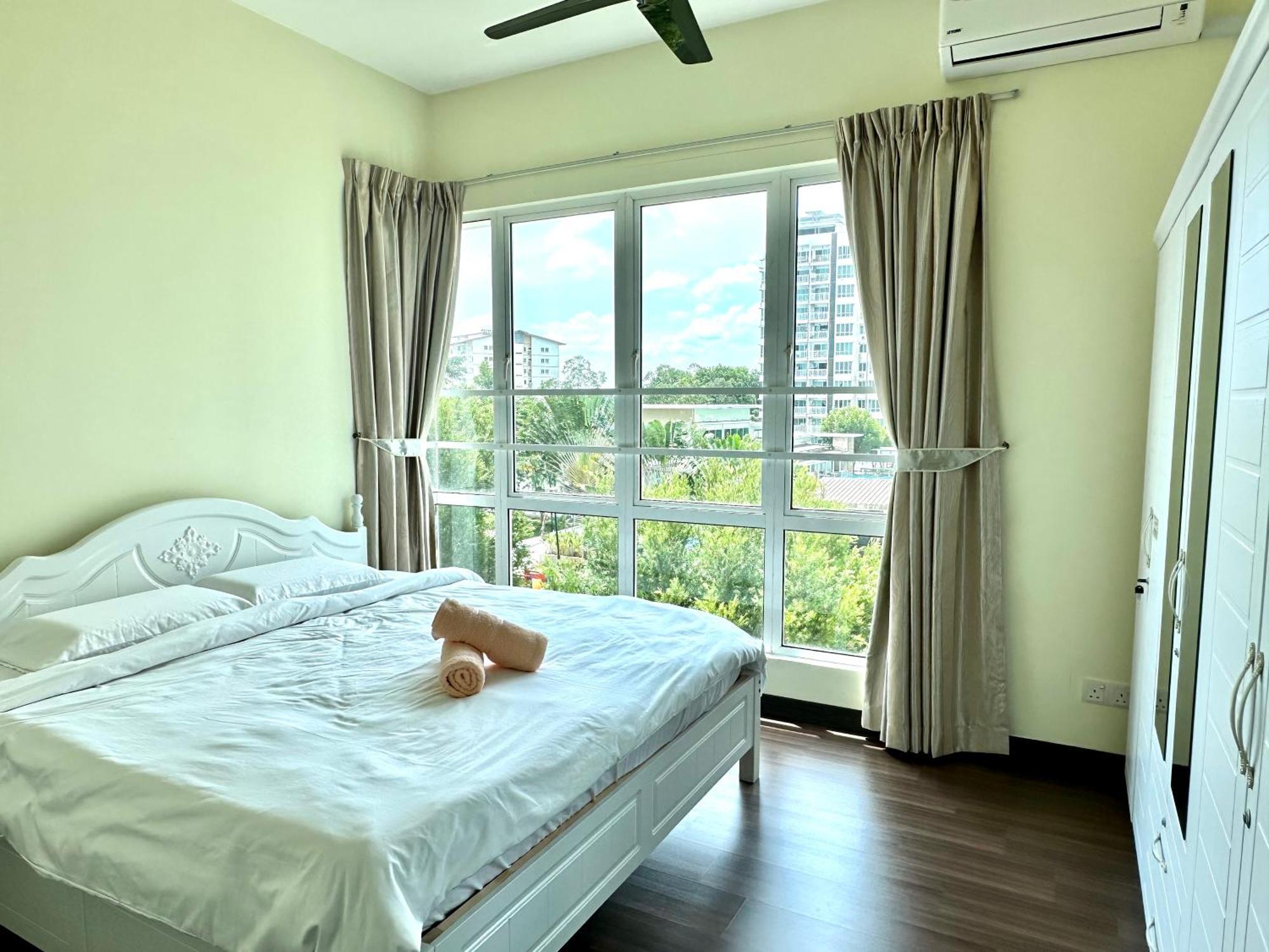 Ijm Condo With Pool #Yoyo Homestay SDK Exteriör bild